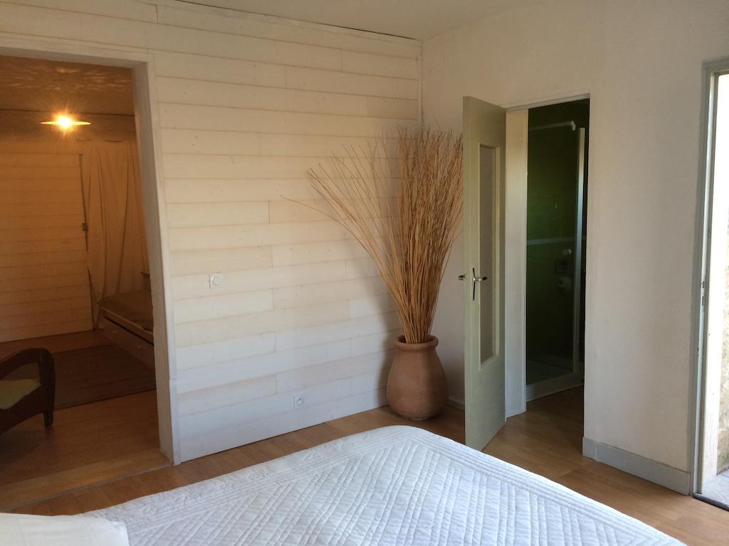 Chambres D'Hotes La Farga Carennac Phòng bức ảnh